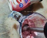 Une image de l'étape 4 de Glace au yaourt et aux fraises surgelées 🍧.