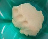 A picture of step 2 of Milk ball.