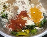 A picture of step 3 of Healthy Karela Pakoda.