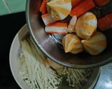 Foto langkah ke 3 dari resep Tom Yam Kuah Bening.