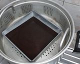 Foto langkah ke 8 dari resep Oreo coklat cake.