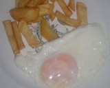 Foto del paso 1 de la receta: Patatas fritas con huevo frito