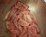A picture of step 1 of Easy beef & broccoli.