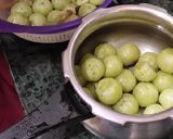 A picture of step 1 of Amla candy.