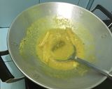 Foto langkah ke 2 dari resep Ikan goreng bumbu kuning.