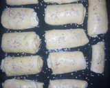A picture of step 12 of Strawberry and peanut butter rolls.