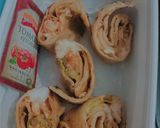 A picture of step 7 of One bite roll paratha.