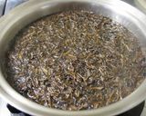 A picture of step 3 of Light Barley Tea Jelly.