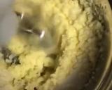 A picture of step 15 of Red velvet cheesecake.