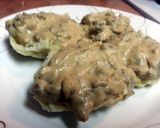 A picture of step 6 of Firehouse Sausage Gravy.