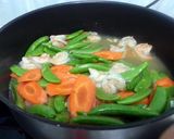 A picture of step 5 of Sugar Snap Pea With Shrimp.