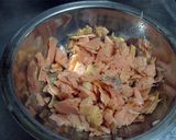 A picture of step 3 of Salmon Unrolled Sushi.