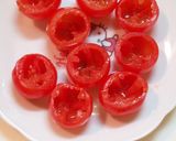 A picture of step 2 of Easy and Elegant Bite-Sized Yakiniku Tomato Cups.
