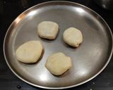 A picture of step 4 of Onion Kachori (Pyaz Kachori).