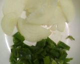 A picture of step 2 of Padang-Style Shrimp and Squid.