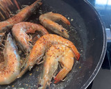 Foto del paso 3 de la receta: Langostinos picantes
