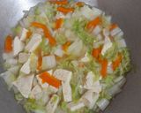 Foto langkah ke 2 dari resep Tumis nyemek sawi putih tahu wortel.