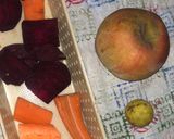 A picture of step 1 of Apple, Carrot, Beet Juice.