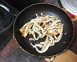 Foto del paso 1 de la receta: Burritos de entrecot, verdura y tortilla francesa con ensalada