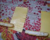 Foto del paso 4 de la receta: Escobas de brujas de Halloween con queso