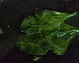 A picture of step 2 of Palak Wraps.
