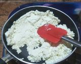 A picture of step 2 of Rose Paneer Sandesh.