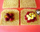 A picture of step 2 of Fruity Hot Sandwich.