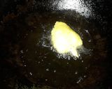 A picture of step 3 of Ajwain leaf pakodas.