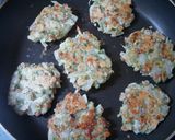 A picture of step 3 of Sweet Onion and Natto Oyaki (Flat Cakes).