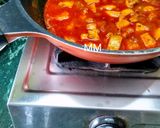 A picture of step 5 of Shrimps in red gravy.
