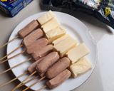 Foto langkah ke 2 dari resep CornDog (Sausage & Cheese).