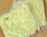 A picture of step 16 of An Osaka-native's Sauce Yakisoba (or Stir-fried Udon Noodles).