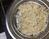 A picture of step 6 of Maggi momos.