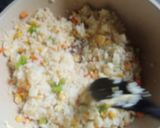 Foto langkah ke 5 dari resep Nasi Goreng Ala Resto Tanpa Kecap.