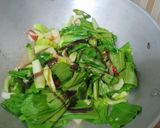 Foto langkah ke 5 dari resep Tumis pokcoy.