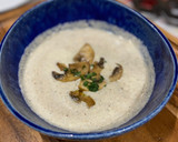 A picture of step 7 of Mushroom soup.