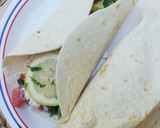 Foto del paso 5 de la receta: Fajitas mexicanas o picantes con restos de pescado