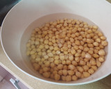 Foto del paso 4 de la receta: Garbanzos con arroz y chorizo ricos de la Brigada Espartana