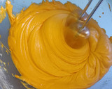 A picture of step 2 of Passion Flavored Cupcakes.