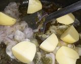 A picture of step 2 of Surmai Pulao Hara Masala.