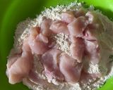 Foto langkah ke 2 dari resep Ayam Goreng Saus Tiram.