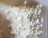 Foto del paso 1 de la receta: Perico de tomate y cebolla