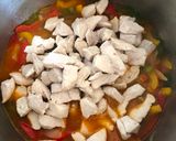 Tejszínes sajtos zöldséges csirkemell tészta recept fázis 3 fotója
