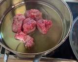 Foto del paso 1 de la receta: Conejo en salsa de manzana