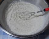A picture of step 2 of Easy with Vegetable Oil Crispy Scones.