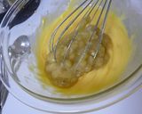 A picture of step 4 of Rich Banana Muffins.
