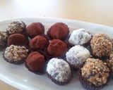 A picture of step 9 of Simple Chocolate Truffles.