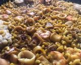 Foto del paso 11 de la receta Fideuà de rape, calamares y gambones