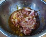 A picture of step 2 of Pork Shogayaki (Ginger Fried Pork).