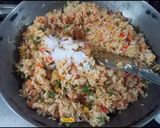 A picture of step 6 of Veg Schezwan Fried Rice.